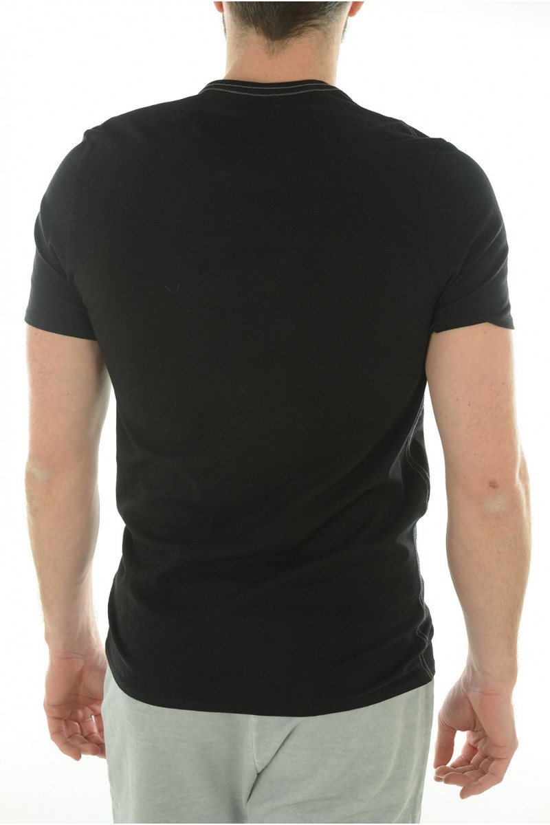 Tee shirt Guess Homme manches courtes M44I18I3Z00 Noir 